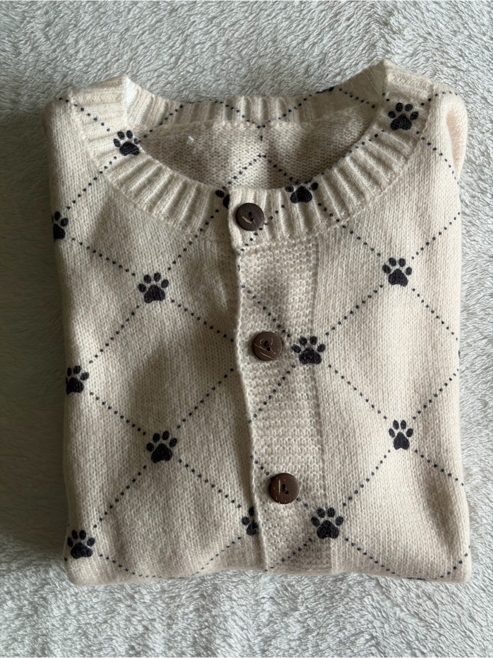 🐾 Dog Paw Print Button-Up Sweater Cardigan Cream/Ivory Cozy Long Sleeve - Picture 7 of 7